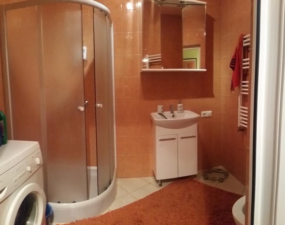 Apartments Near Old Town With Private Parking 카우나스 외부 사진