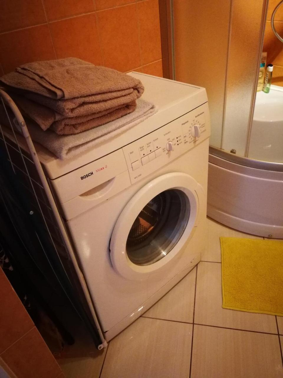 Apartments Near Old Town With Private Parking 카우나스 외부 사진